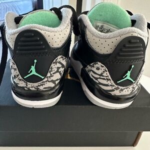 Jordan Kids Black, White & Mint Green Sneakers